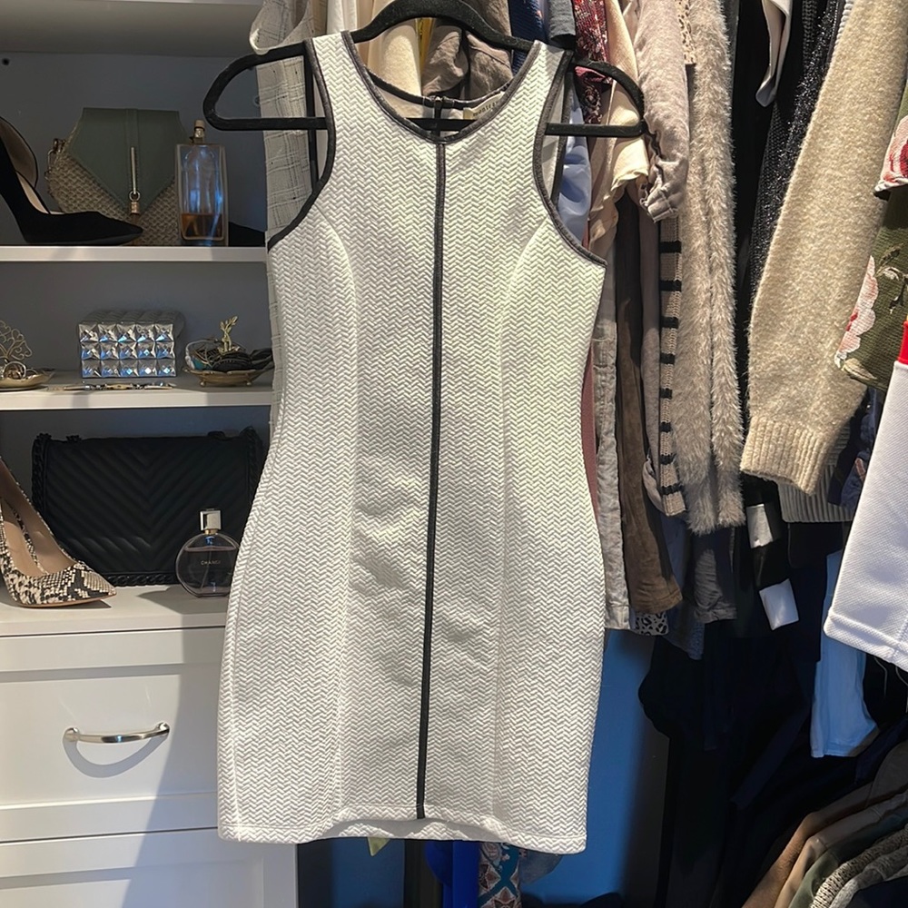 Monteau white tennis dress